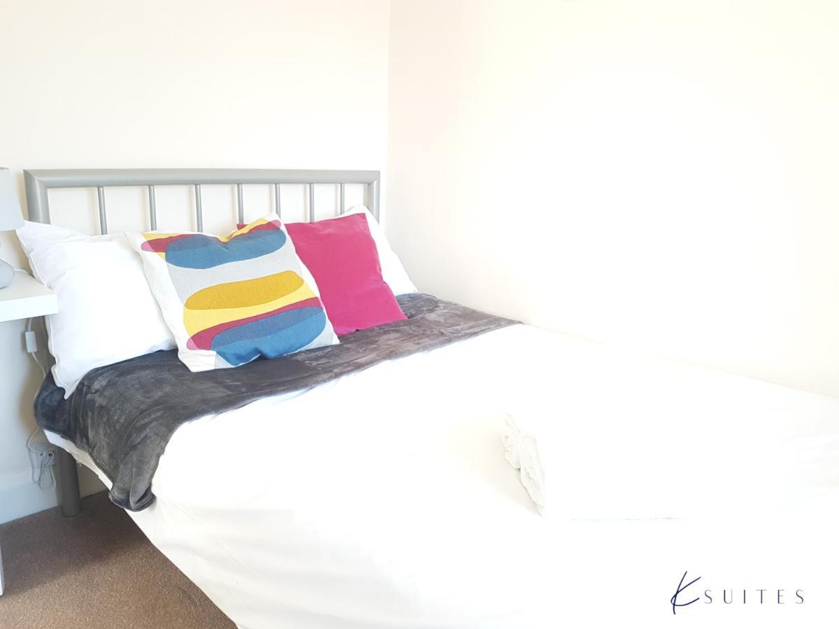 K Suites - Alder Road - Free Parking Саутхамптън Екстериор снимка